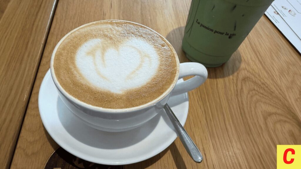 カフェラテ、frenche roast cafe,
