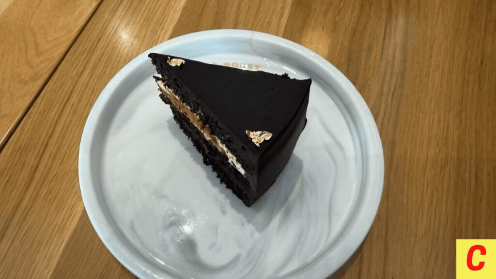 チョコレートケーキ、Frenche Roast cafe,